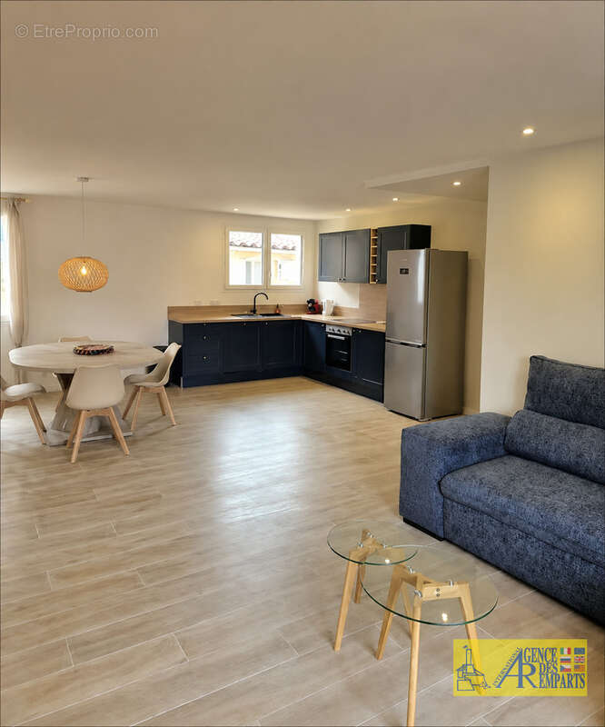 Appartement de charme au coeur du Vieil Antibes face à la Méditerranée - photo 6