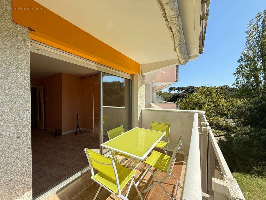 Appartement à VAUX-SUR-MER
