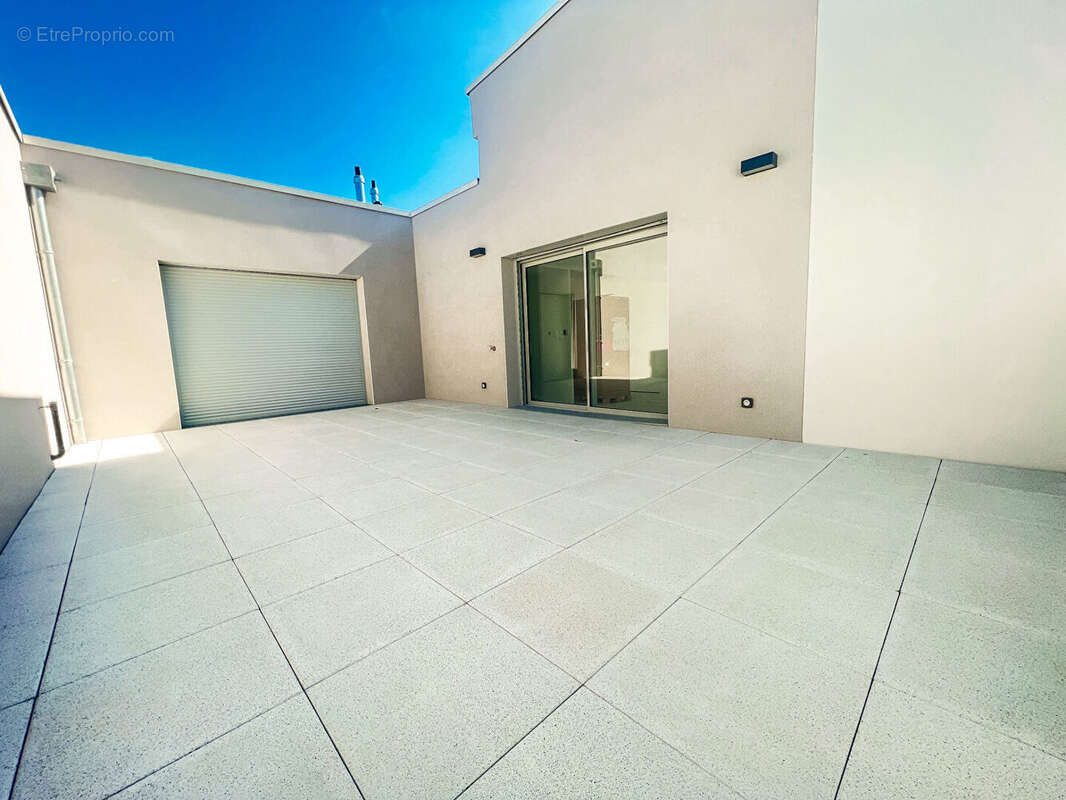 Appartement à AUZEVILLE-TOLOSANE