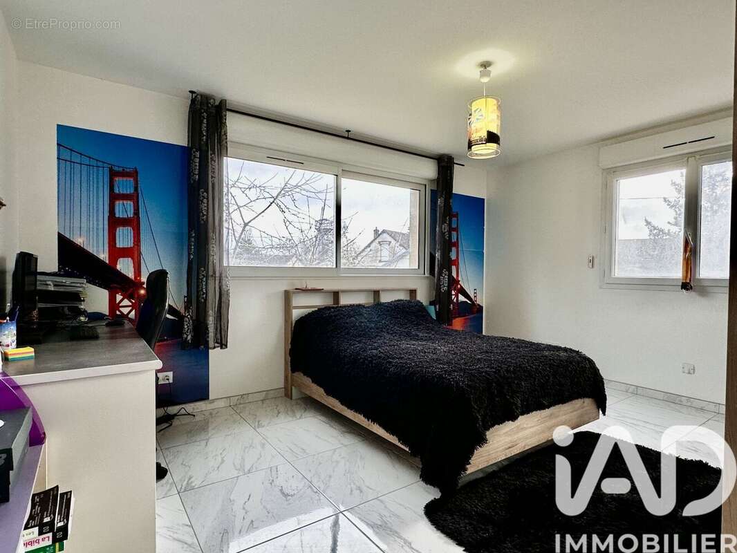 Photo 8 - Maison à FLEURY-LES-AUBRAIS