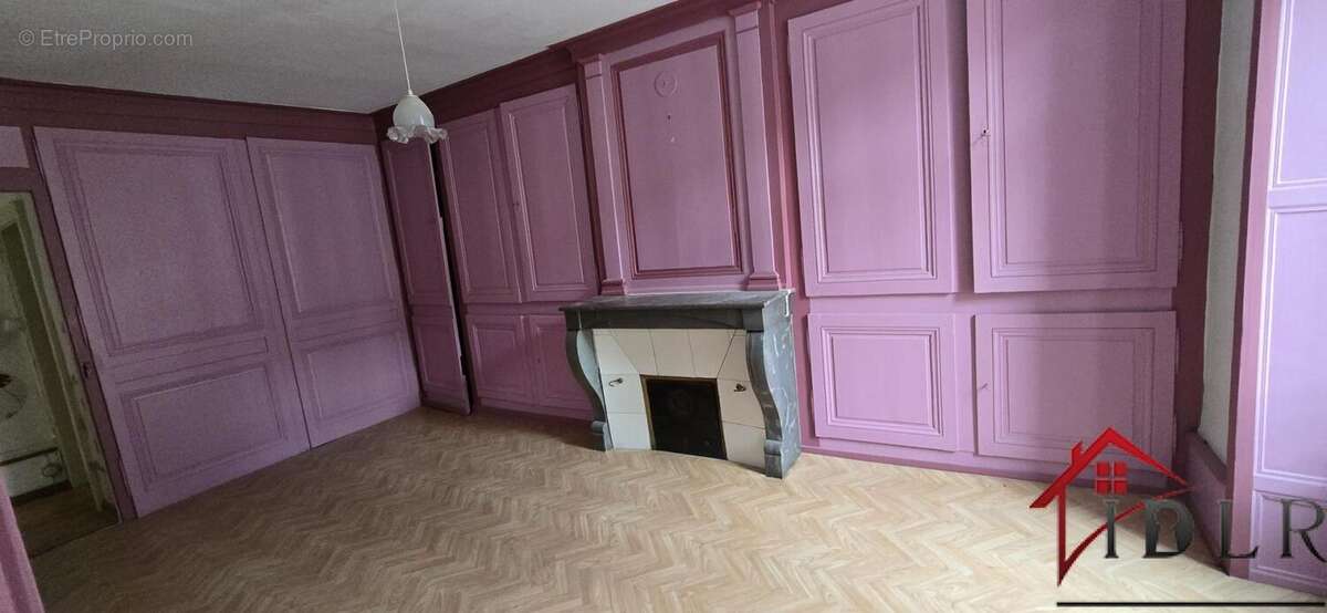 Appartement à SALINS-LES-BAINS