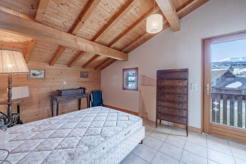 Maison à COMBLOUX