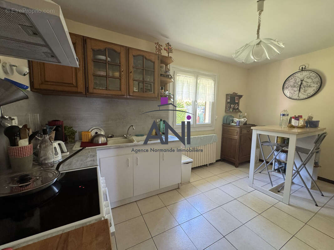 Maison à LONGUEVILLE-SUR-SCIE