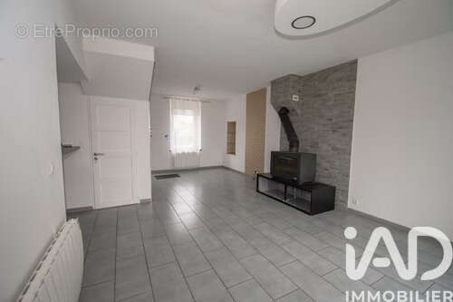 Photo 2 - Maison à LANDRES
