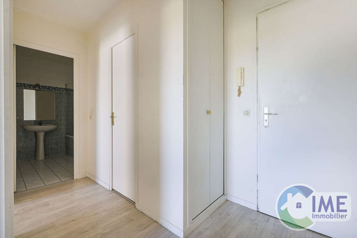 Appartement à EPINAY-SUR-ORGE