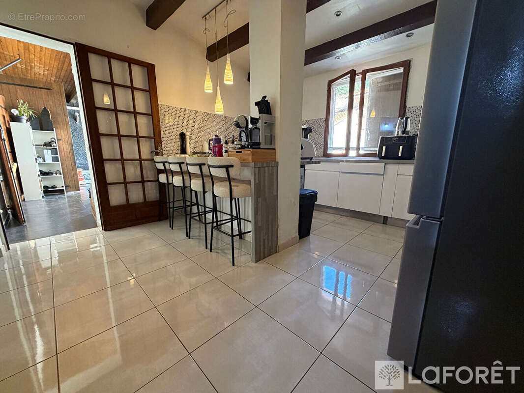 Appartement à MARSEILLE-15E