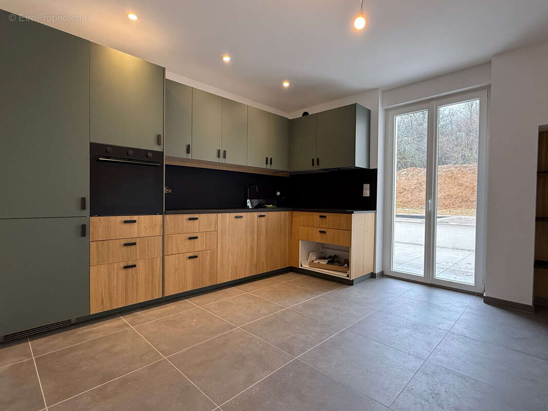 Maison à SCY-CHAZELLES