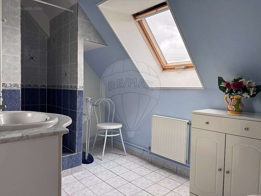 Maison à COSNE-COURS-SUR-LOIRE