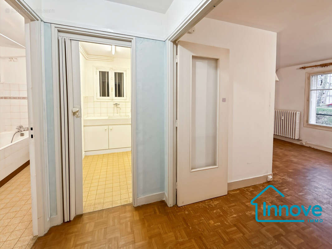 Appartement à VERSAILLES