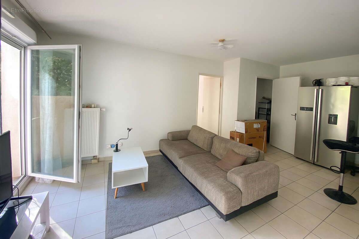 Appartement à MARSEILLE-15E