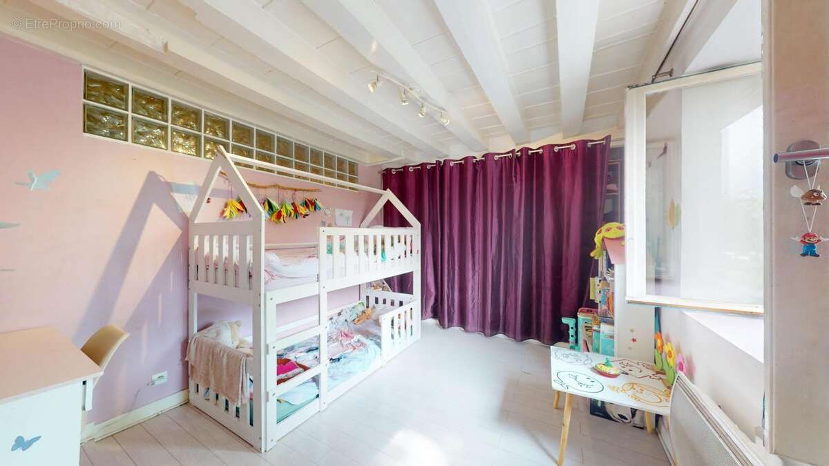 Appartement à LYON-4E