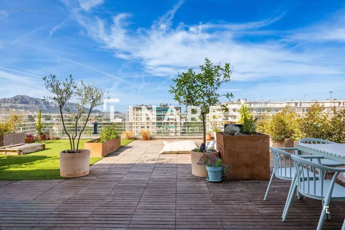 Appartement à MARSEILLE-8E