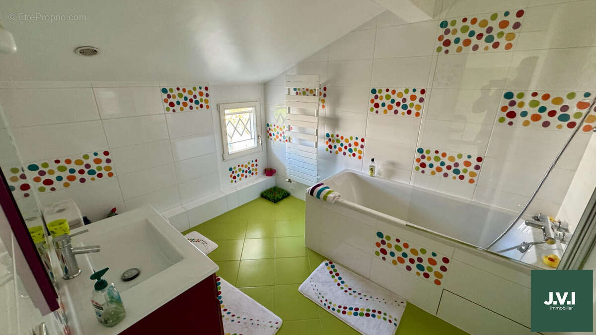 Maison à ENGHIEN-LES-BAINS