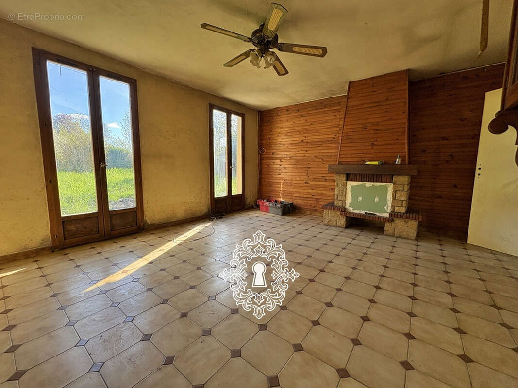 Maison à BRAY-SUR-SEINE