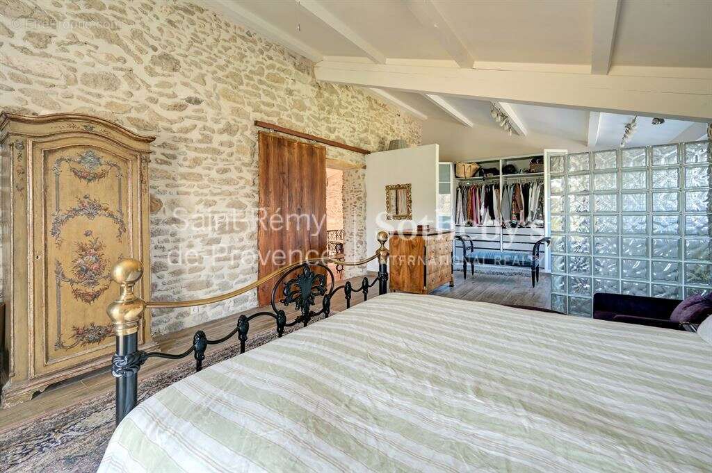 Maison à SAINT-REMY-DE-PROVENCE
