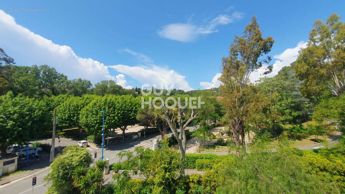 Appartement à MANDELIEU-LA-NAPOULE