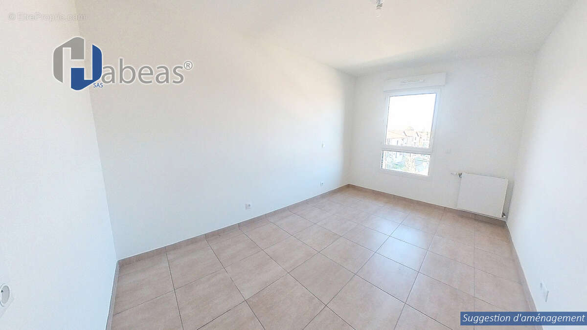 Appartement à SAINT-PIERRE-DE-CHANDIEU