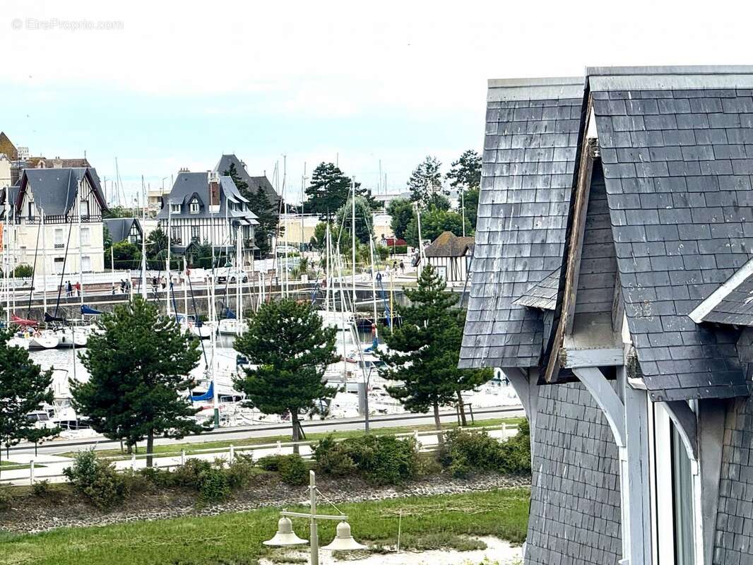 Appartement à TROUVILLE-SUR-MER
