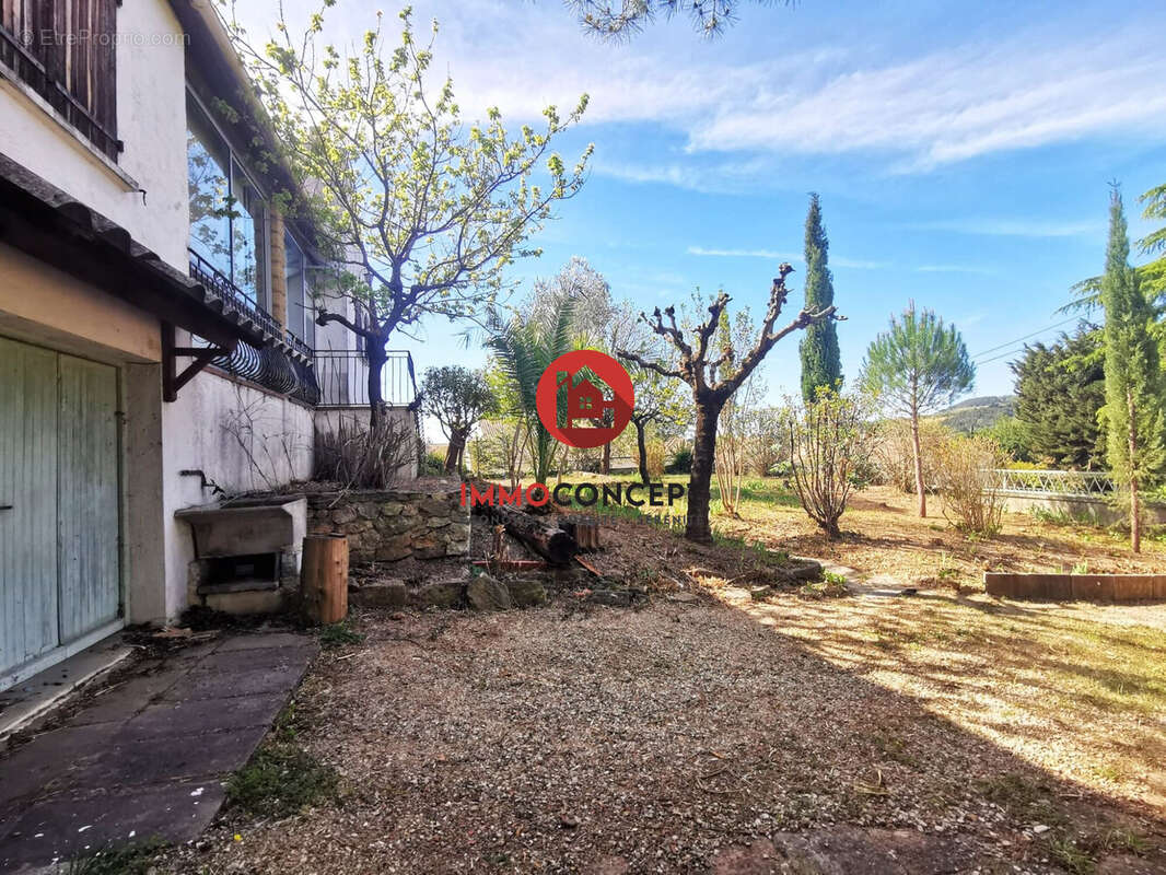 Maison à BAGNOLS-SUR-CEZE