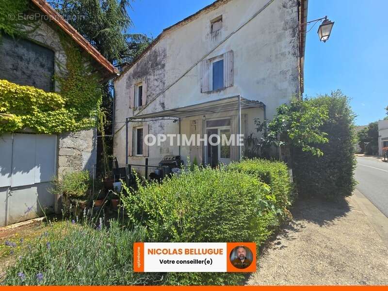 Maison à POMPORT