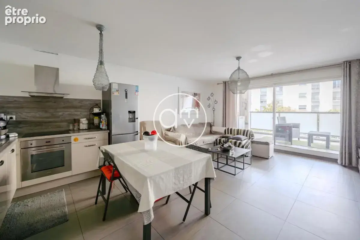 Hyeres olbius riquier - appartement t3 - terrasse - garage - - photo 2