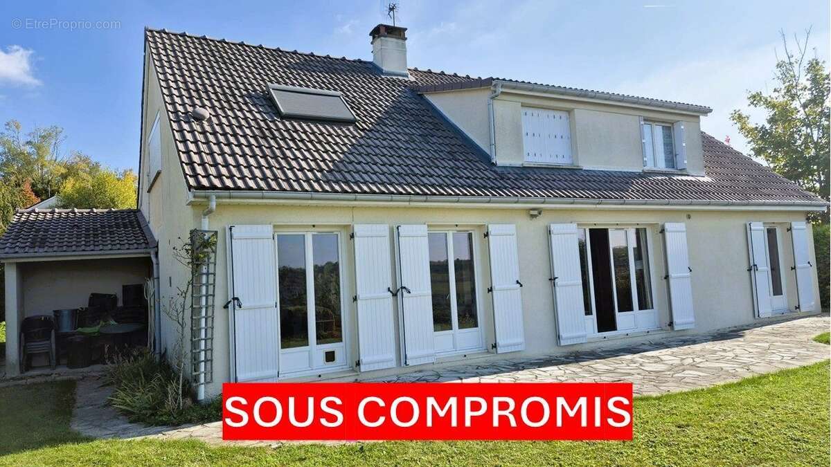 Maison à MAREIL-SUR-MAULDRE