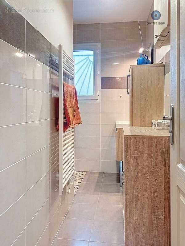 Maison à LE LARDIN-SAINT-LAZARE