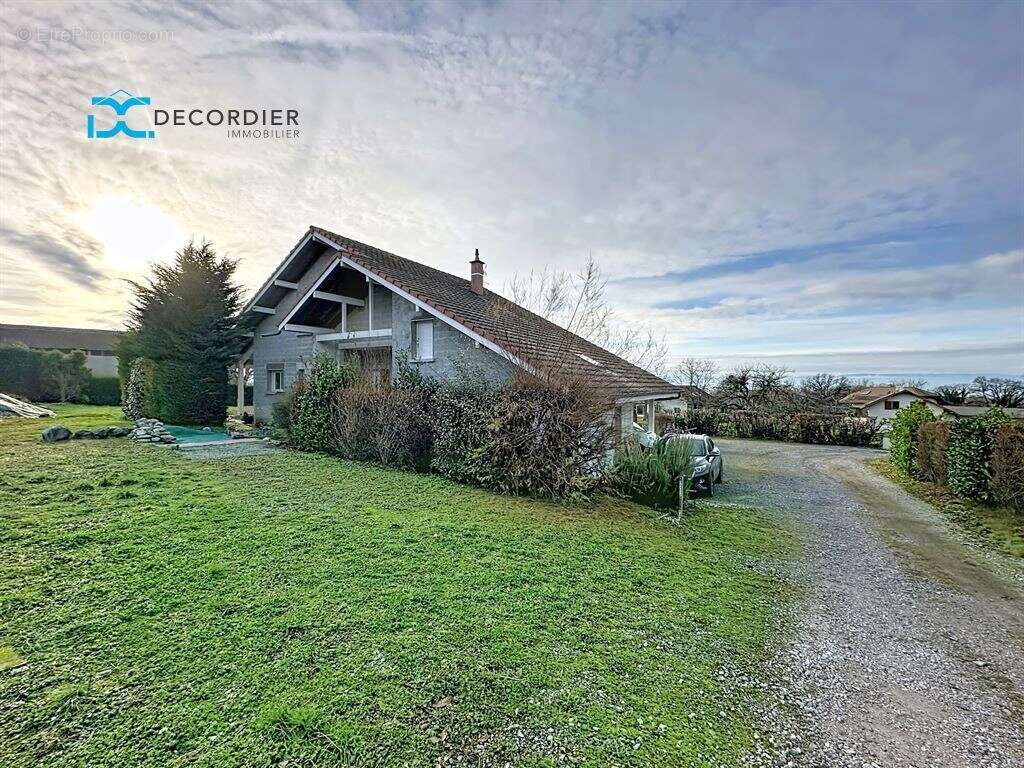 Maison à CHAMPANGES