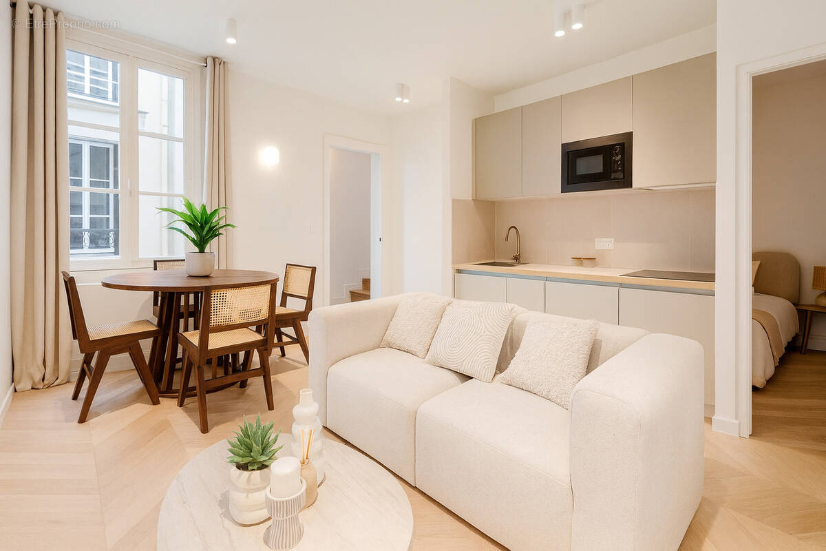 Commerce à VERSAILLES