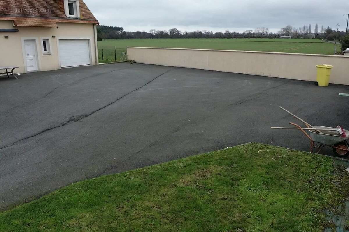 Maison à FRESNEY-LE-VIEUX