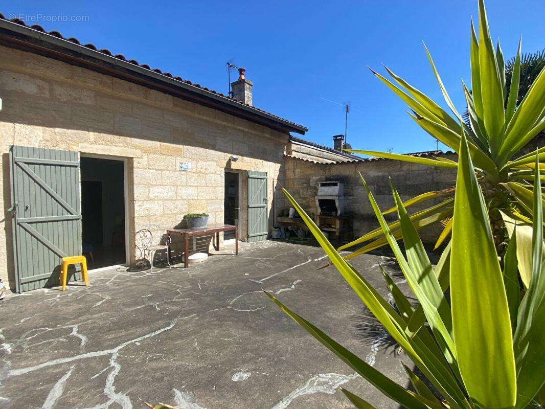 Grand appartement 2 chambres, 3 possibles, avec grande terrasse - photo 13