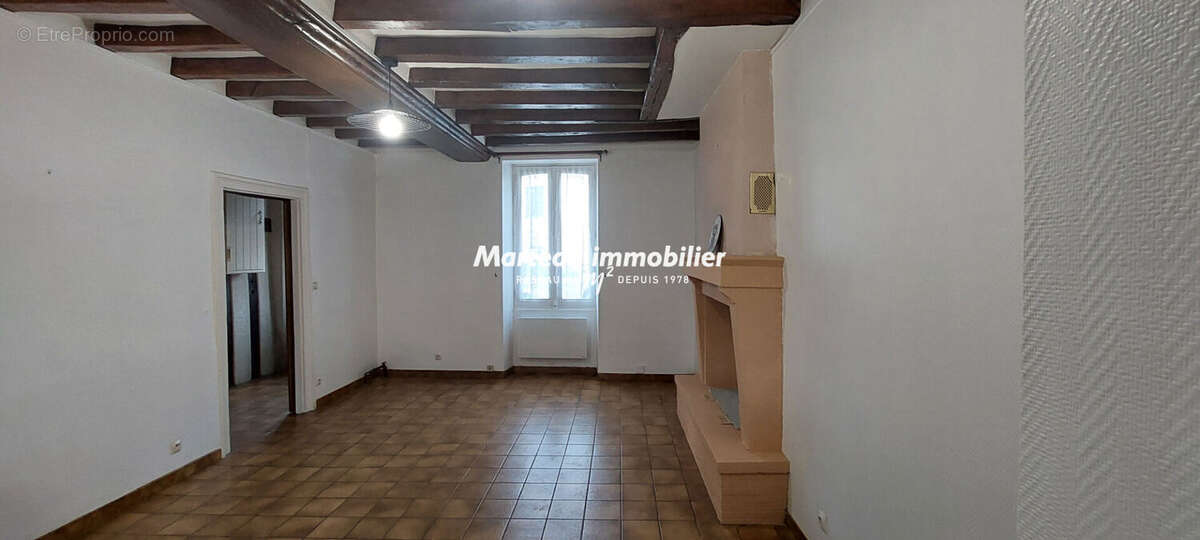 Maison à VIBRAYE