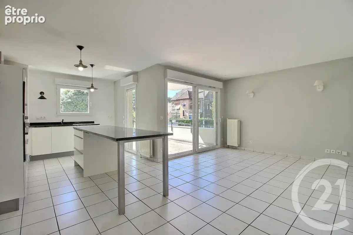 Appartement 76 m² à Thonon-Les-Bains  - photo 3