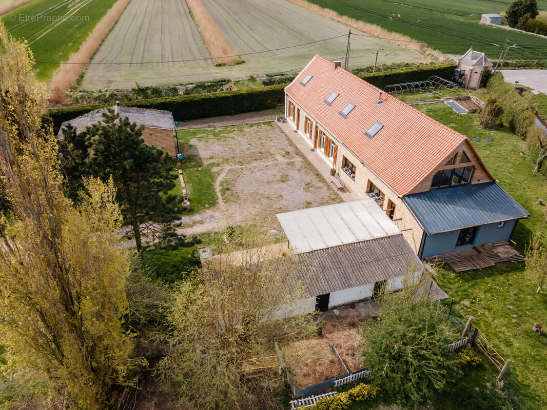 Maison à SAINTE-MARIE-KERQUE