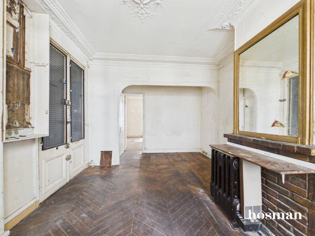 Appartement à PARIS-17E