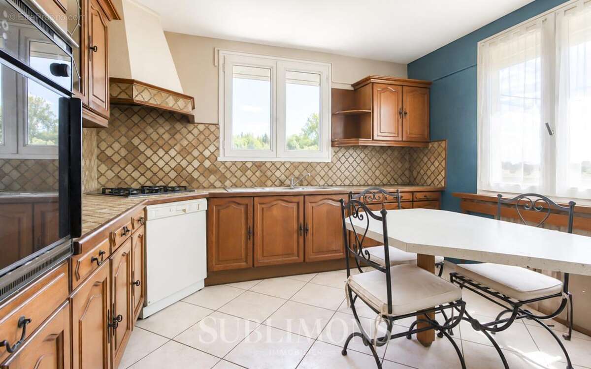Maison traditionnelle sur sous-sol - photo 9