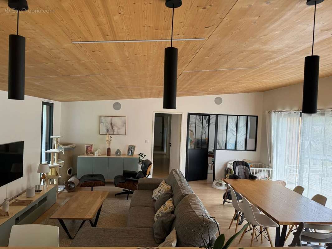 Maison à GOUSSANCOURT