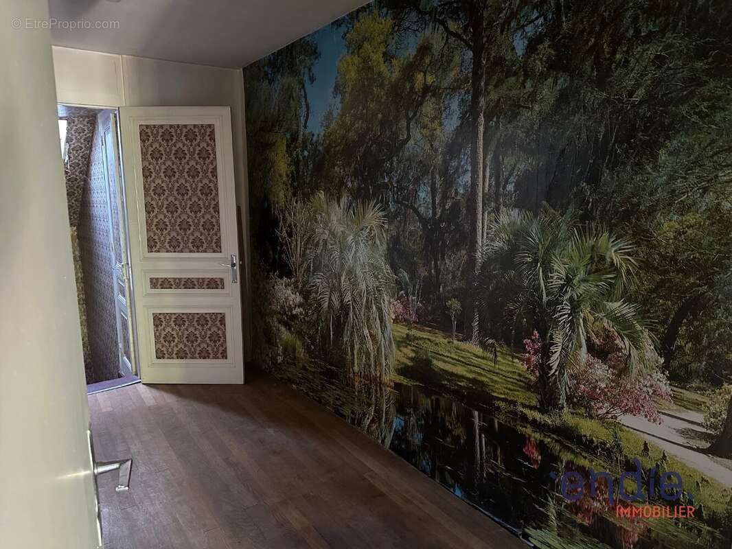 Maison à ALLASSAC