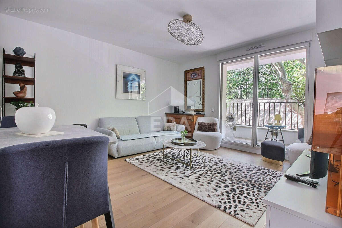 Appartement à CLICHY