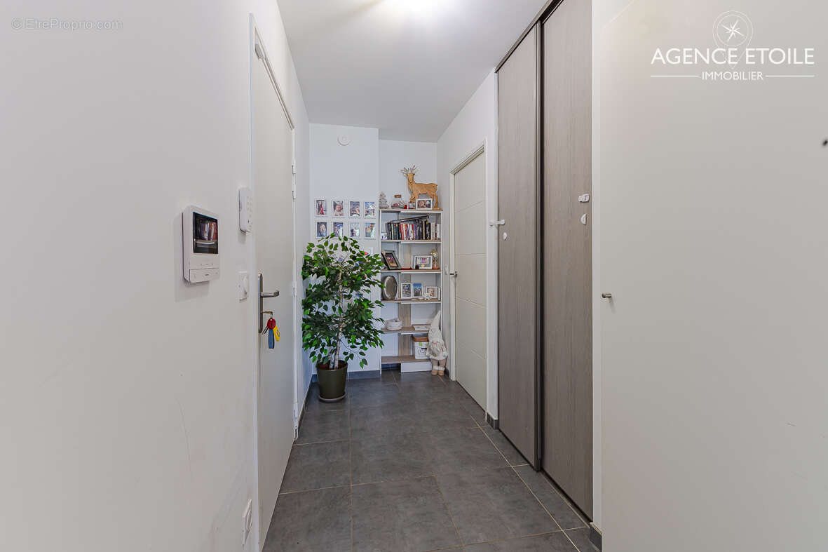 Appartement à MARSEILLE-11E