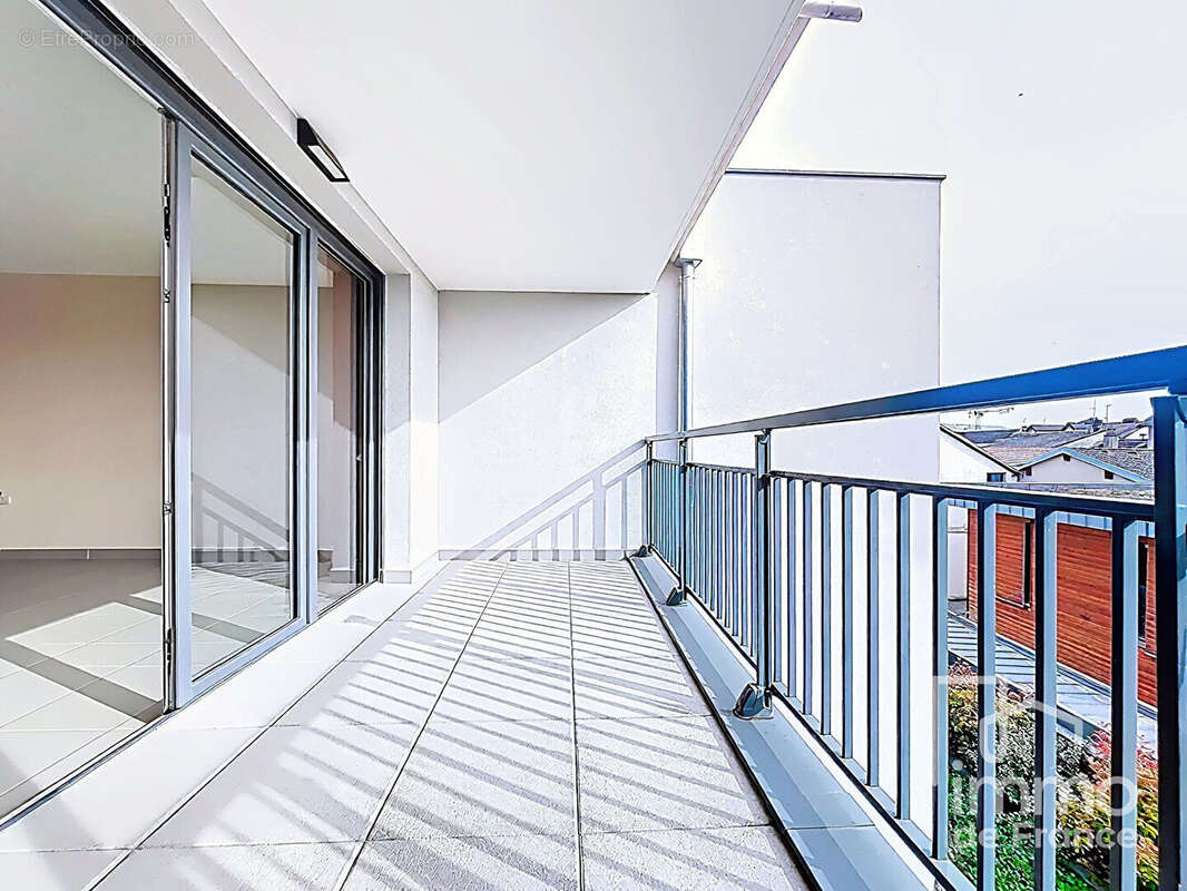 Appartement à FERNEY-VOLTAIRE