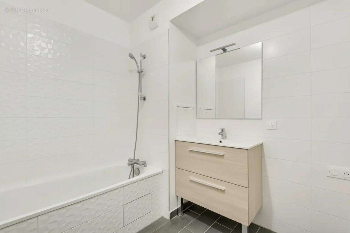Appartement à ROMAINVILLE