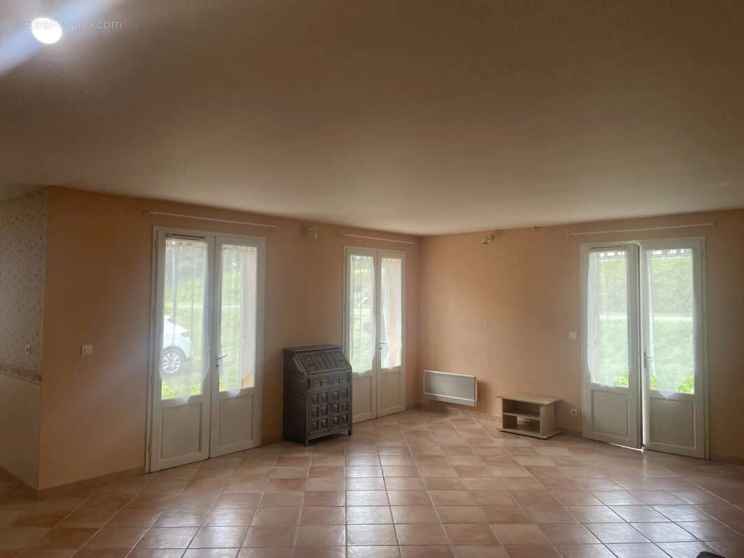 Maison à LE MAS-D'AGENAIS