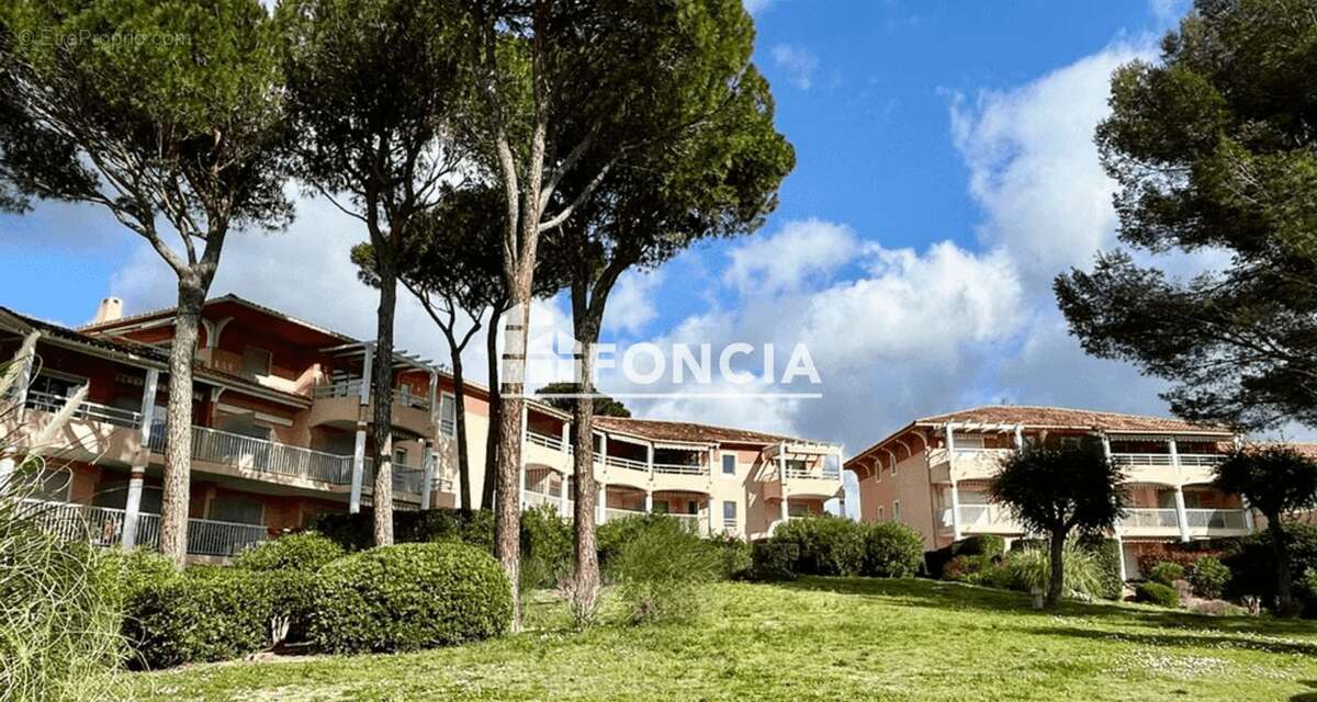 Appartement à SAINT-RAPHAEL