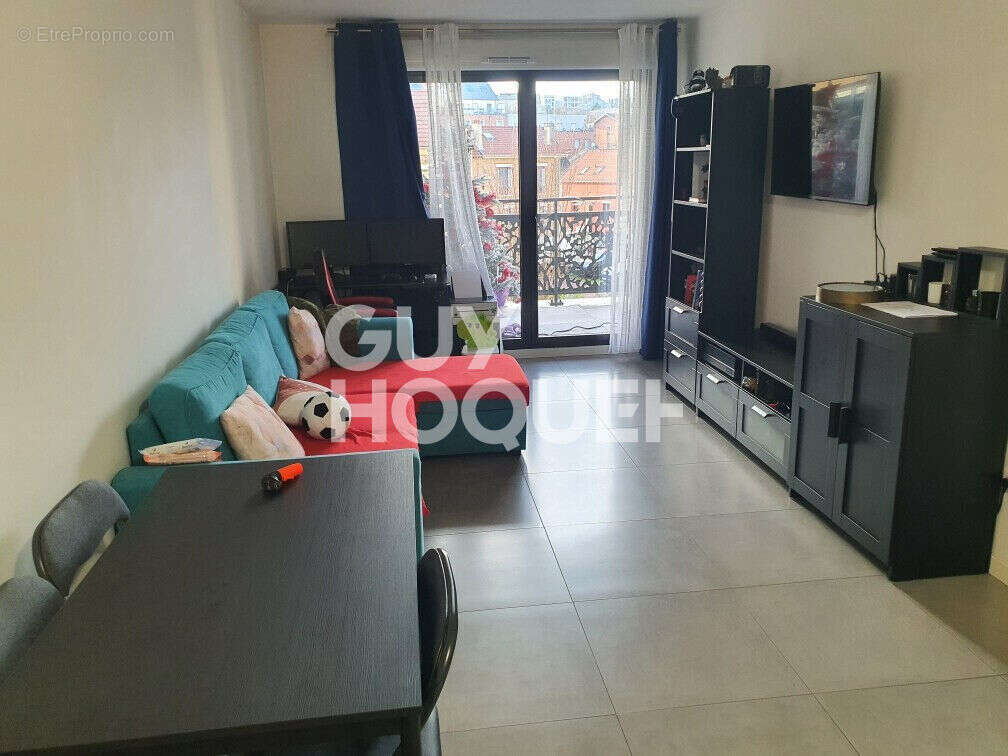 Appartement à ROSNY-SOUS-BOIS