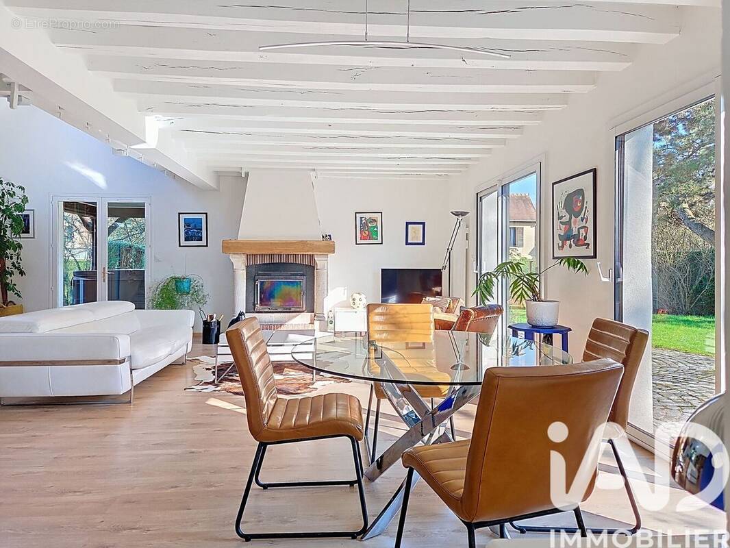 Photo 1 - Maison à MONT-SAINT-AIGNAN