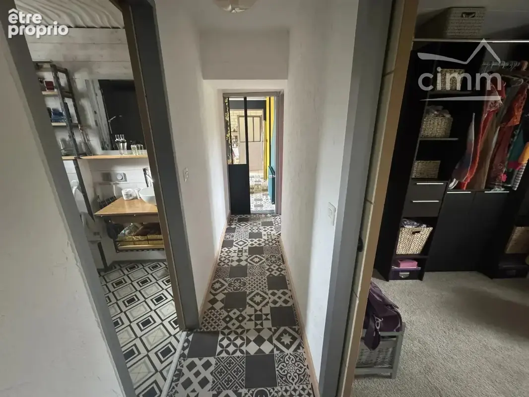 Maison individuelle avec garages et jardin - photo 12
