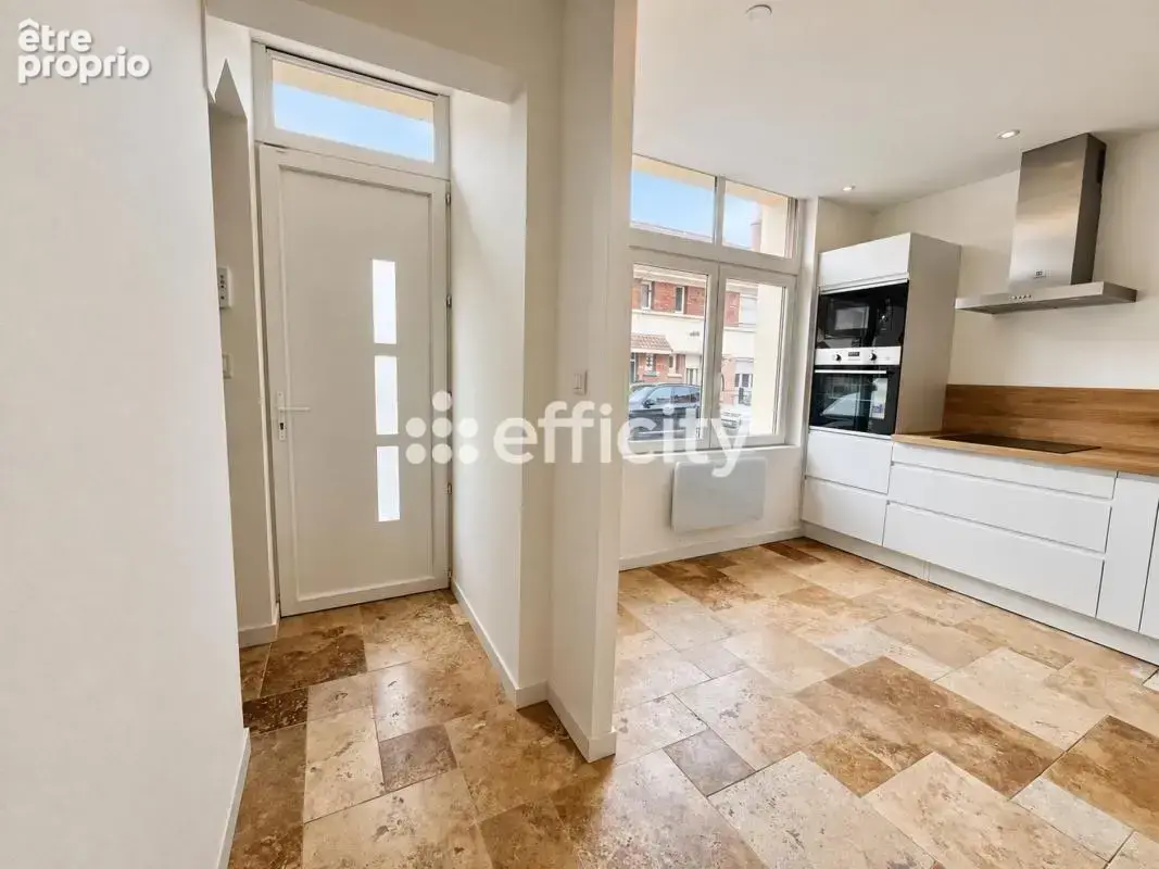 Maison 4 pièces 92 m² à vendre à La Madeleine (59110) - photo 6