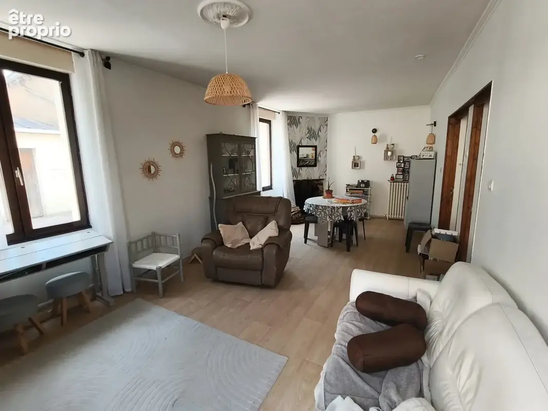 Maison 10 pièces 229 m² à vendre à Marcon (72340) - photo 9