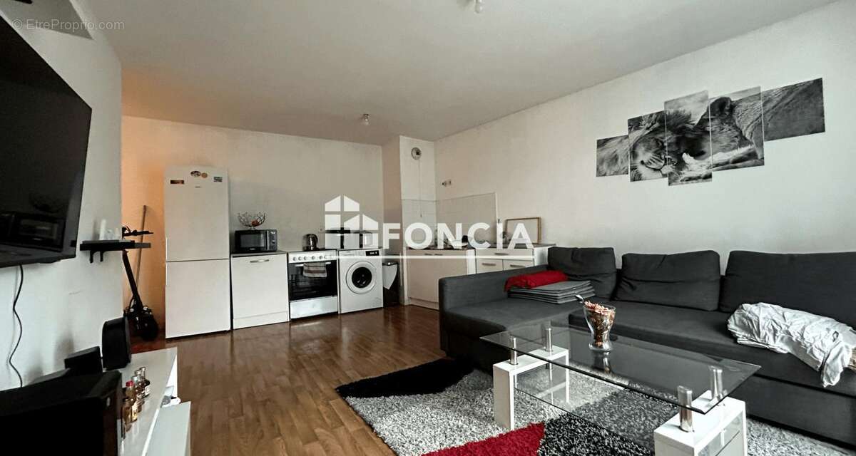 Appartement à CORBEIL-ESSONNES